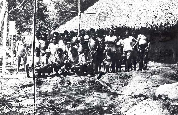População Kuruaya na confluência dos rios Iriri e Curuá. Foto: Padre Angelo Pansa, 1985.