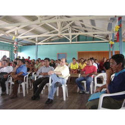 REBIO Piratuba / AP - Assinatura TC Sucuriju: Cerminônia de assinatuara do termo de compromisso com a comunidade do Sucuriju (30/11/2006). 2006 / Patrícia Pinha/ICMBio REBIO Piratuba / AP - Assinatura TC Sucuriju: Cerminônia de assinatuara do termo de compromisso com a comunidade do Sucuriju (30/11/2006). 2006 / Patrícia Pinha/ICMBio