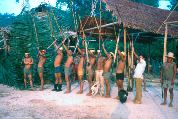 Tsohom Djapá, aldeia Caranã, Rio Jutaí, Terra Indígena Vale do Javari, Amazonas. Foto: Egon Heck, 1980
