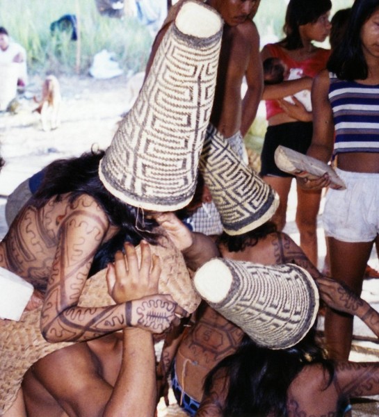 Ritual Amamajo. Foto: Oiara Bonilla, 2002.