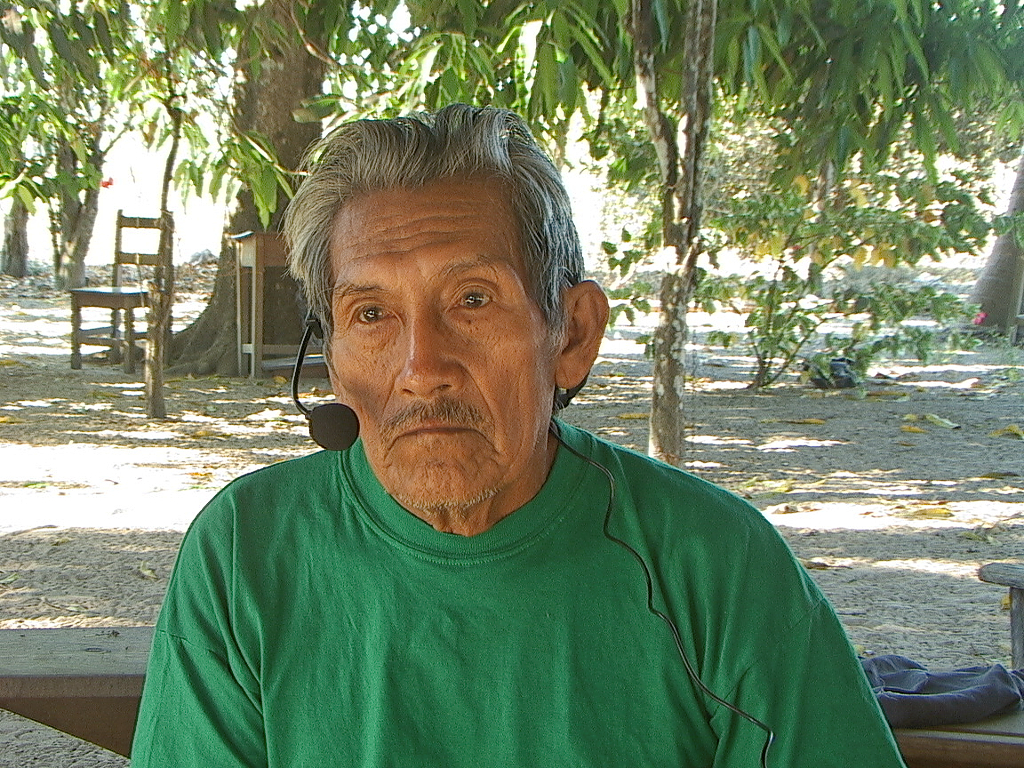 Sr. Nilo Puruborá, aldeia Aperoi. Foto: Ana Vilacy Galucio, 2007.