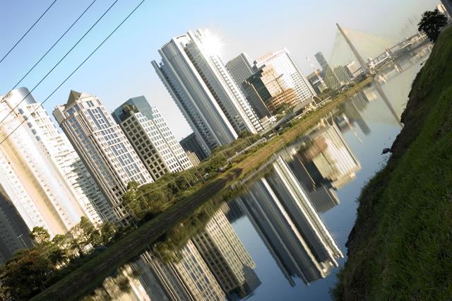 A cidade e o rio.