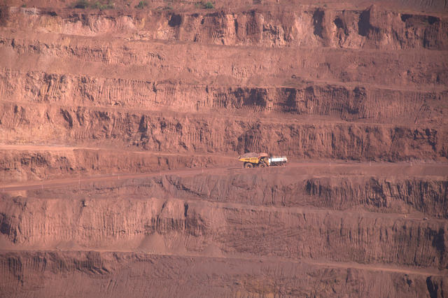 flona_carajas_mineracao_SALAZAR.jpg